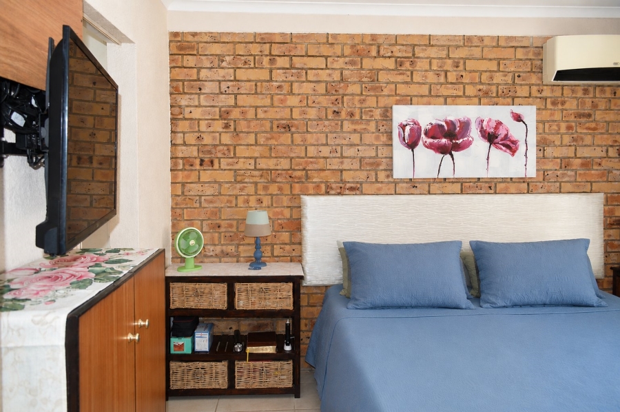 2 Bedroom Property for Sale in Doringkruin North West